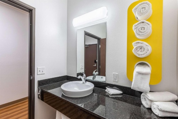 Motel 6-Las Vegas, NV - Motor Speedway image 24